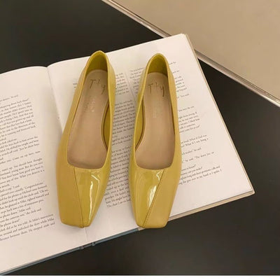 Spring All-matching Low Heel Retro Flat Bottom Square Toe Gommino Pumps Women